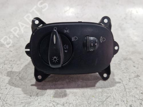 Used Headlight switch Headlight switch FORD TRANSIT CONNECT (P65_, P70_, P80_) 1.8 Di (75 hp) 33318898 33318898