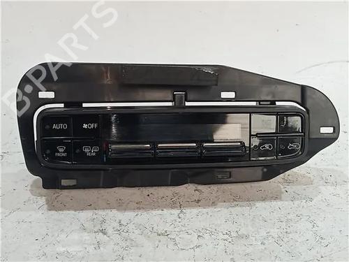 Used Climate control TOYOTA AURIS (_E18_) 1.4 D-4D (NDE180_, NDE180R) (90 hp) 23912220