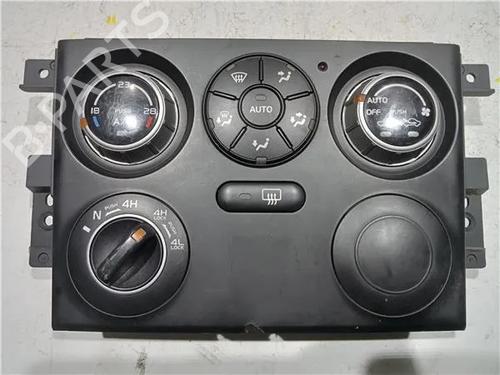 Used Climate control SUZUKI GRAND VITARA II (JT, TE, TD) 1.9 DDiS All-wheel Drive (JT419, TD44, JB419WD, JB419XD,... (129 hp) 23906916