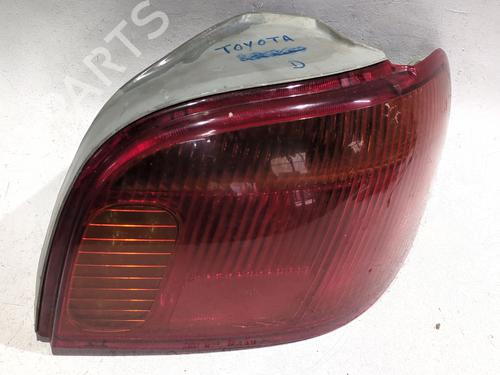 Right taillight TOYOTA YARIS (_P9_) 1.3 VVT-i (SCP90_, SCP90R) | BP31753758C35