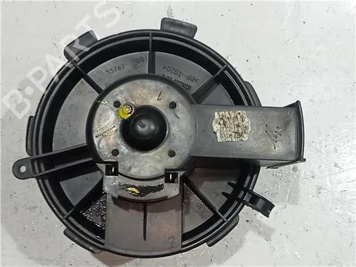 Gebläsemotor für PEUGEOT 206 Hatchback (2A/C) 1.4 HDi eco 70 (68 hp) 23916141