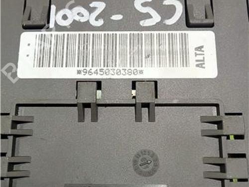 Fuse box CITROËN C5 I (DC_) 2.0 HDi (DCRHZB, DCRHZE) | BP24968174E1 - Image 2