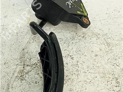 Used Pedal RENAULT GRAND SCÉNIC II (JM0/1_) 1.9 dCi (JM0G, JM12, JM1G, JM2C) (120 hp) 23910348