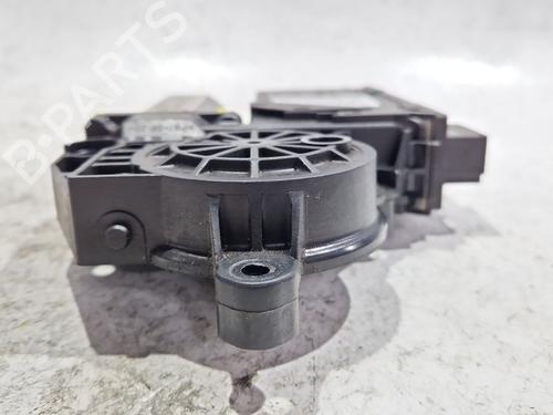 Right front window motor AUDI A4 B6 (8E2) 2.5 TDI quattro | BP30962354E20