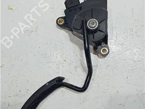 Used Pedal RENAULT CLIO III Grandtour (KR0/1_) 1.5 dCi (KR0F) (86 hp) 23916232