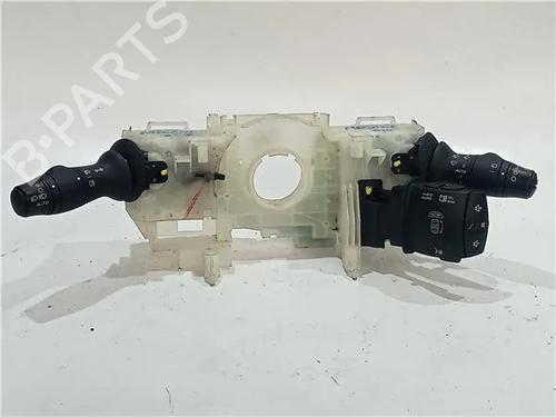 Kombi Kontakt / Stilkkontakt RENAULT MEGANE III Hatchback (BZ0/1_, B3_) 1.5 dCi (86 hp) 23913422