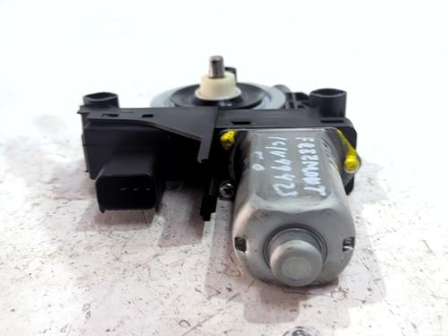 Left front window motor FIAT FREEMONT (345_) 2.0 JTD 4x4 | BP39048745E21 - Image 4