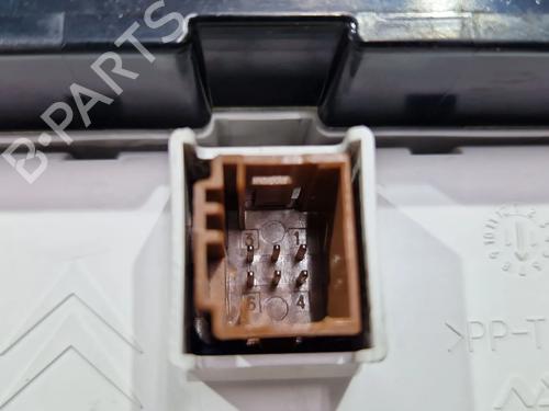 Instrument cluster PEUGEOT 5008 (0U_, 0E_) 2.0 HDi 150 / BlueHDi 150 | BP29698326C47