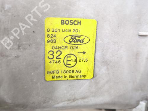 Phare gauche FORD FIESTA IV (JA_, JB_) 1.8 D | BP29885102C28