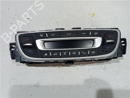 Used Climate control RENAULT MEGANE III Hatchback (BZ0/1_, B3_) 1.5 dCi (86 hp) 23931130