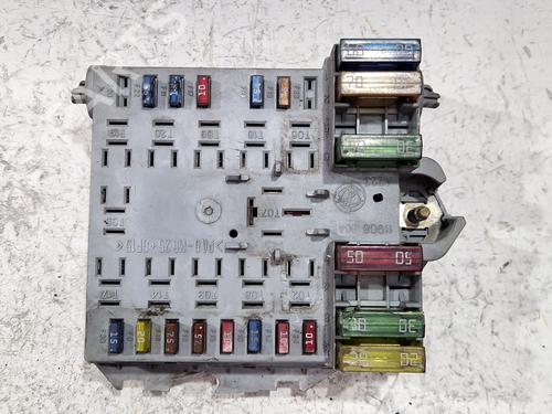 Sikringsdåse FIAT STILO (192_) 1.6 16V (192_XB1A) (103 hp) 30526653