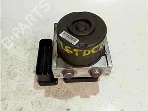 Abs pomp FORD FOCUS C-MAX (DM2) 1.6 TDCi (109 hp) 23929851