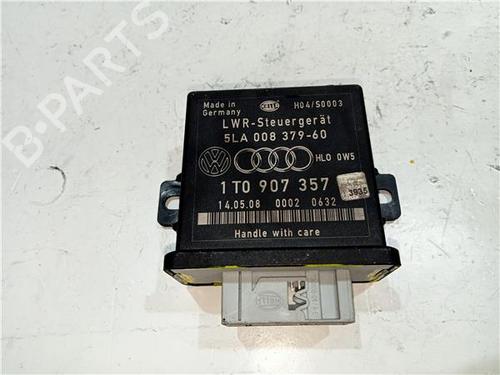 Styringsenhed belysning VW GOLF V Variant (1K5) 2.0 TDI (140 hp) 23910906