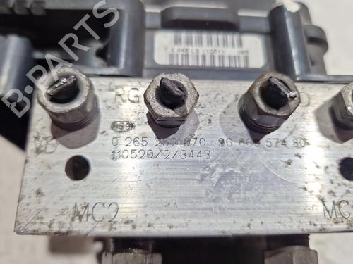 ABS pump PEUGEOT 308 I (4A_, 4C_) 1.6 HDi | BP29562130M43 
