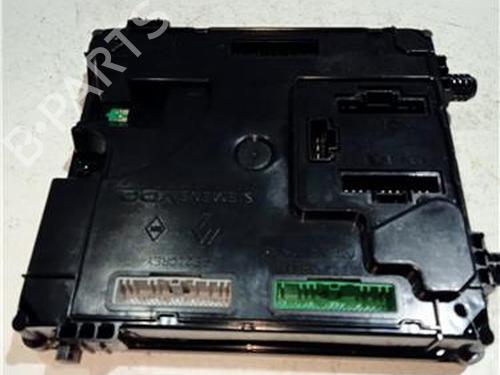 Used Fuse box RENAULT LAGUNA II Grandtour (KG0/1_) 1.9 dCi (KG0G) (120 hp) 23924778