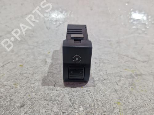 Used Headlight adjuster motor Headlight adjuster motor MAZDA 3 (BK) 1.6 DI Turbo (109 hp) 33931166 33931166