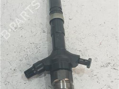 Used Injector TOYOTA AVENSIS Saloon (_T25_) 2.0 D-4D (CDT250_, CDT250R) (116 hp) 23911216