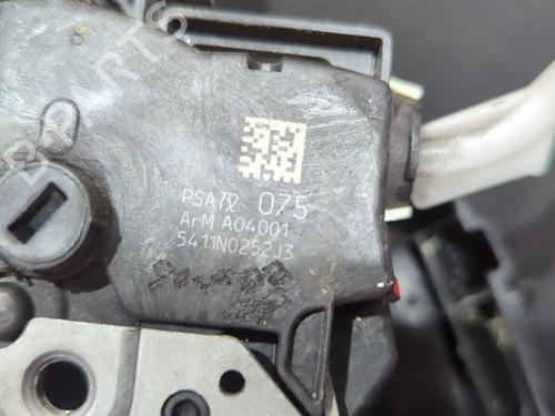 Front left lock PEUGEOT 308 I (4A_, 4C_) 1.6 HDi | BP26682397C98 