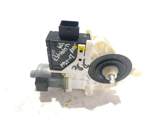 Right front window motor JEEP COMPASS (MP, M6, MV, M7) 1.4 MultiAir 4x4 | BP39638275E20 - Image 2