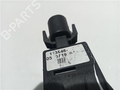 Right front window motor AUDI A3 (8L1) 1.9 TDI | BP23912203E20 