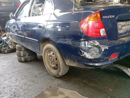 Left headlight HYUNDAI ACCENT II Saloon (LC) 1.3 | BP27452323C28 