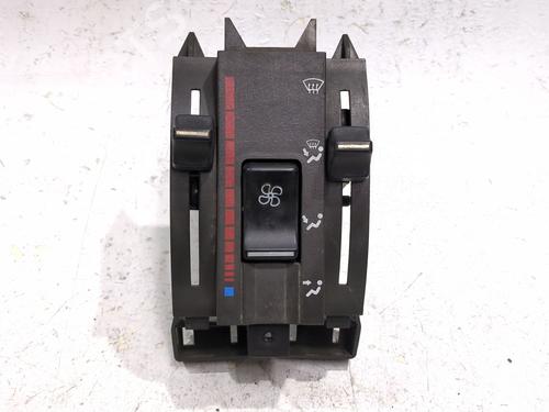 Commande Chauffage RENAULT RAPID Box Body/MPV (F40_, G40_) 1.1 (46 hp) 32009687