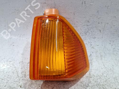 Używane Kierunkowskaz przedni lewy FORD ORION III (GAL) 1.6 (90 hp) 30832027
