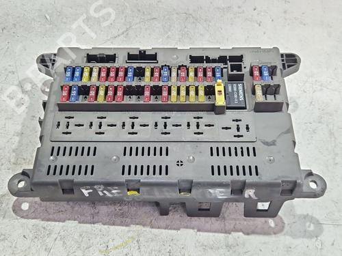 Sikringsdose LAND ROVER FREELANDER I (L314) 2.0 DI 4x4 (98 hp) 30773047