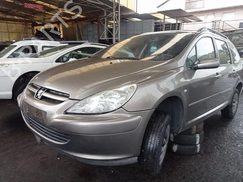 Left mirror PEUGEOT 307 Break (3E) 1.6 HDi 110 | BP23927929C26 