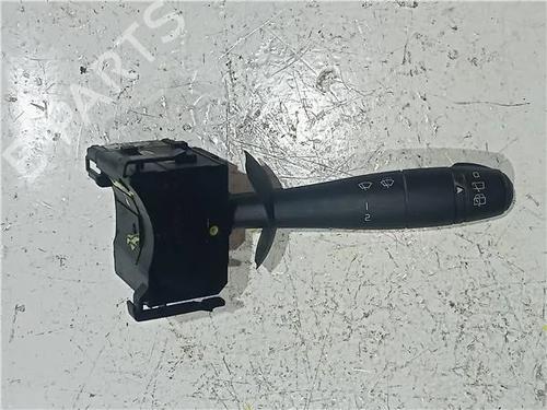 Used Switch RENAULT VEL SATIS (BJ0_) 3.0 dCi (BJ0J, BJ0N) (177 hp) 23913860