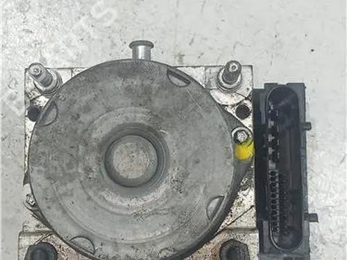 Used ABS pump PEUGEOT 107 (PM_, PN_) 1.0 (68 hp) 23917496