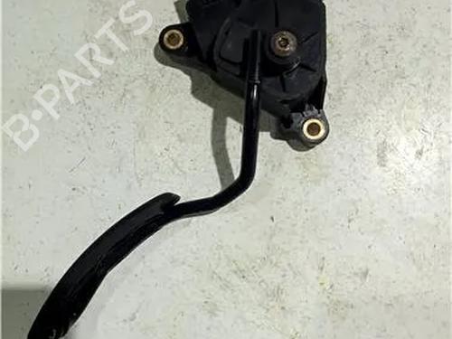 Used Pedal RENAULT MEGANE I Classic (LA0/1_) 1.9 dCi (LA05, LA1F) (102 hp) 23928972
