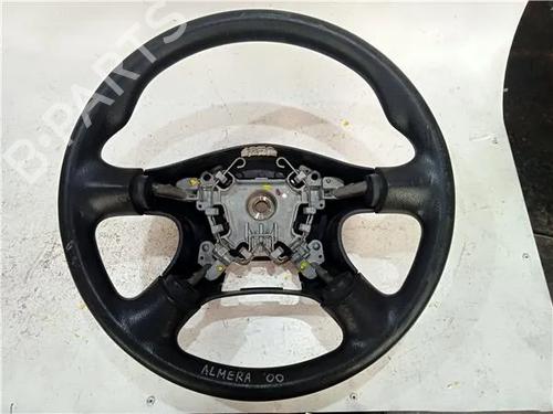Used Steering wheel NISSAN ALMERA II (N16) 2.2 Di (110 hp) 23910386