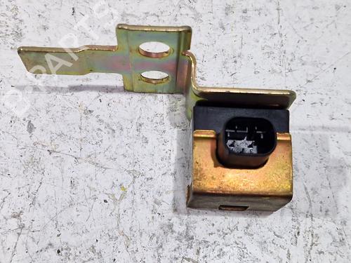 Used Electronic module MERCEDES-BENZ C-CLASS (W203) C 200 CDI (203.004) (116 hp) 30192853