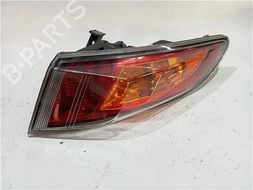 Høyre baklys HONDA CIVIC VIII Hatchback (FN, FK) 1.8 (FN1, FK2) (140 hp) 23920376