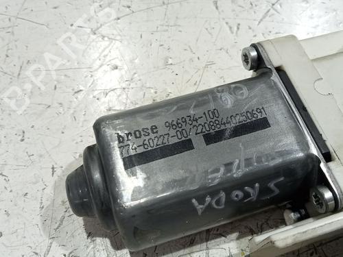 Right front window motor SKODA SUPERB II (3T4) 2.0 TDI | BP36766541E20 - Image 2
