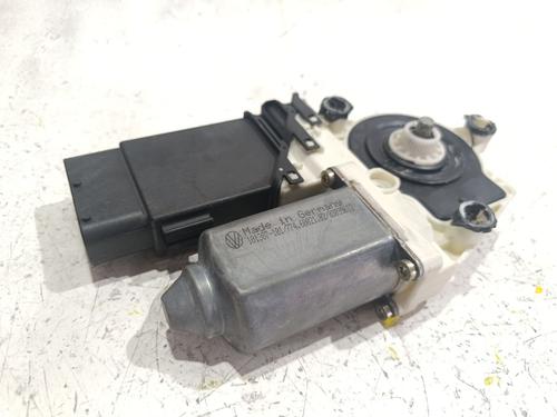 Left front window motor VW GOLF IV Variant (1J5) 1.9 TDI | BP38952580E21 - Image 2