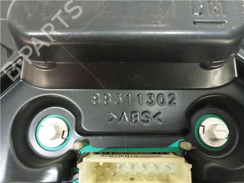 Instrument cluster OPEL MERIVA B MPV (S10) 1.6 CDTI (75) | BP23930892C47 