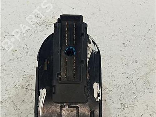 Switch JAGUAR X-TYPE I (X400) 2.0 D | BP23911774I30 