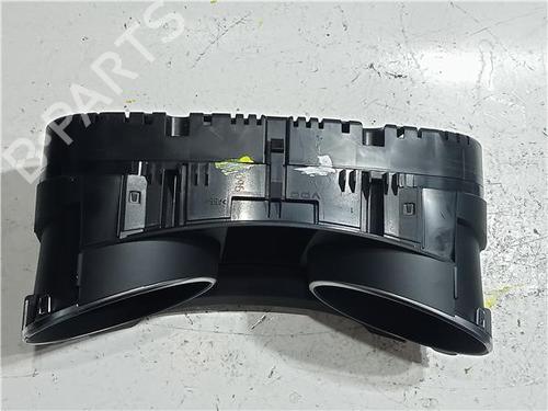 Instrument cluster VW GOLF VI (5K1) 1.6 TDI | BP23915495C47 