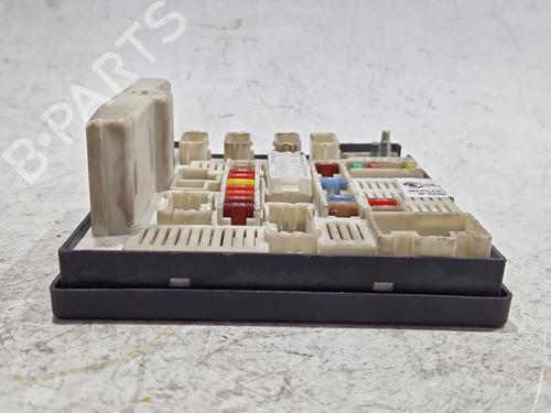 Caixa de fusíveis RENAULT MEGANE II Coupé-Cabriolet (EM0/1_) 2.0 dCi | BP30368877E1