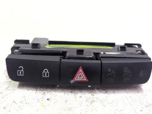 Used Warning switch Warning switch OPEL INSIGNIA A (G09) 2.0 CDTI (68) (131 hp) 39977416 39977416