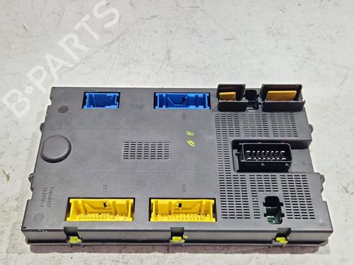 Used Electronic module RENAULT ESPACE III (JE0_) 2.2 12V TD (JE0E, JE0H, JE0P) (113 hp) 30192877