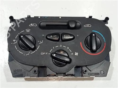 AC-Styringsenhed/Manøvreenhed PEUGEOT 206 Hatchback (2A/C) 1.4 HDi eco 70 (68 hp) 23913364