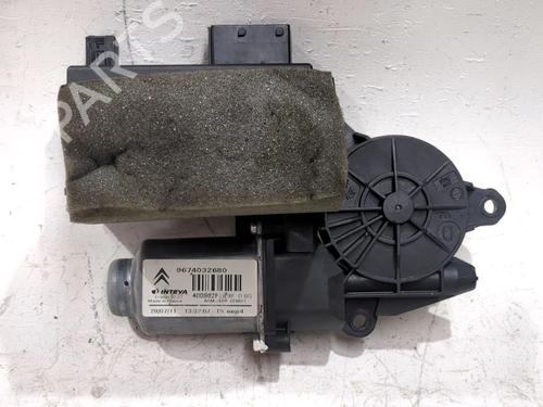 Rudehejsemotor forskærm højre CITROËN C4 Grand Picasso I (UA_) 1.6 HDi 110 (112 hp) 28623814