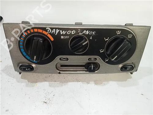 Used Climate control DAEWOO LANOS Saloon (KLAT) 1.3 (75 hp) 23932715