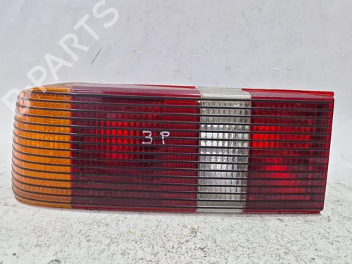 Używane Lampa tylna prawa FORD SIERRA II (GBG, GB4) 2.3 D (67 hp) 30777760