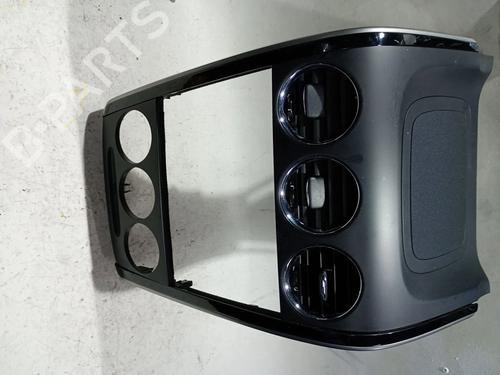 Used Middle console MAZDA CX-7 (ER) 2.2 MZR-CD AWD (ER10A) (173 hp) 23927648