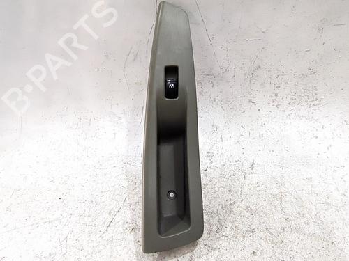 Used Right front window switch Right front window switch CHEVROLET LACETTI (J200) 2.0 D (121 hp) 34157932 34157932