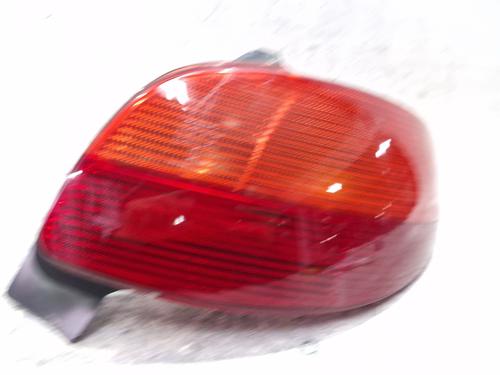 Højre baglygte PEUGEOT 206 Hatchback (2A/C) 1.9 D (69 hp) 29885053